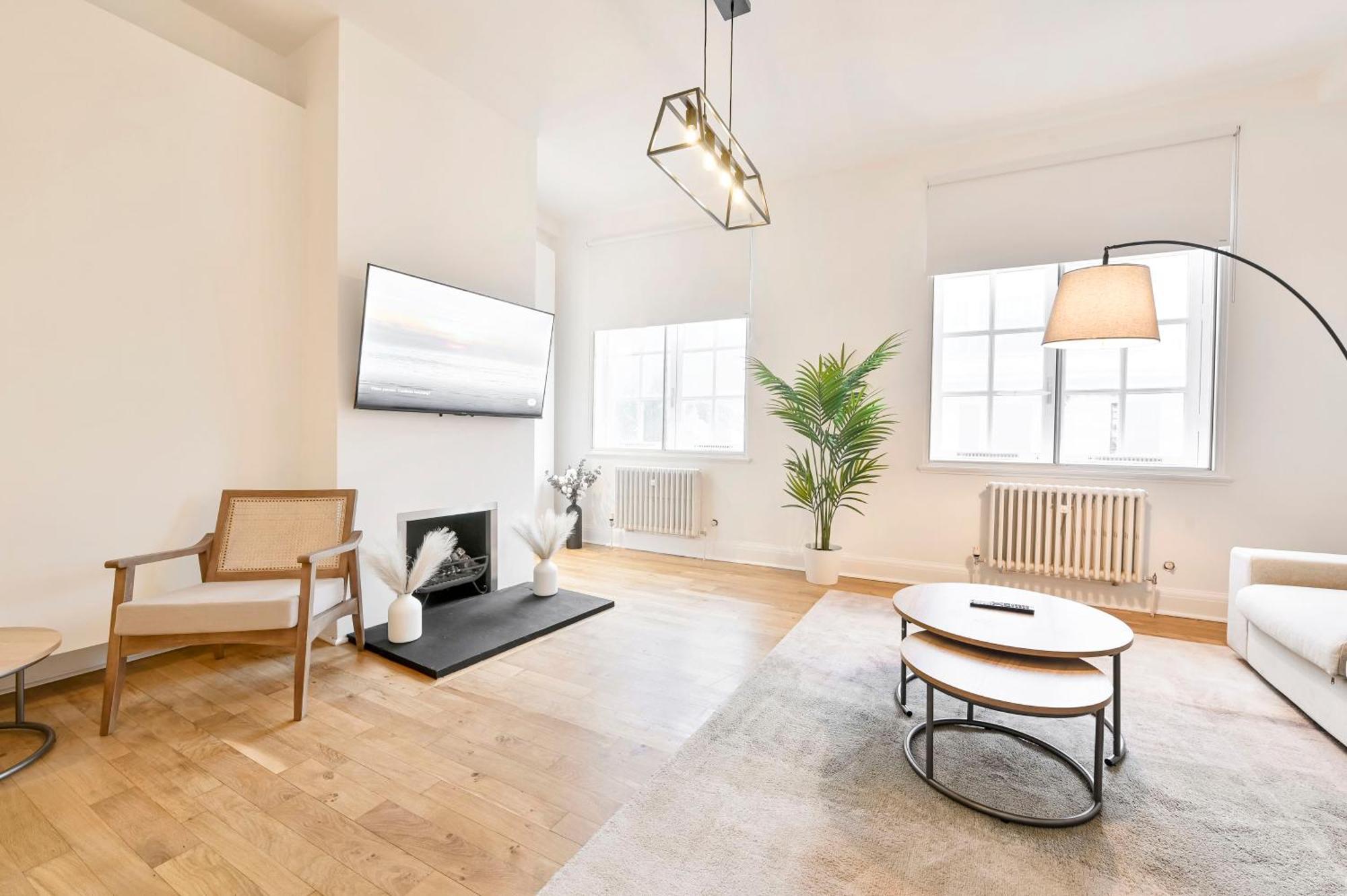 Wonderful Fitzrovia 3 Bed Apartment Londra Esterno foto