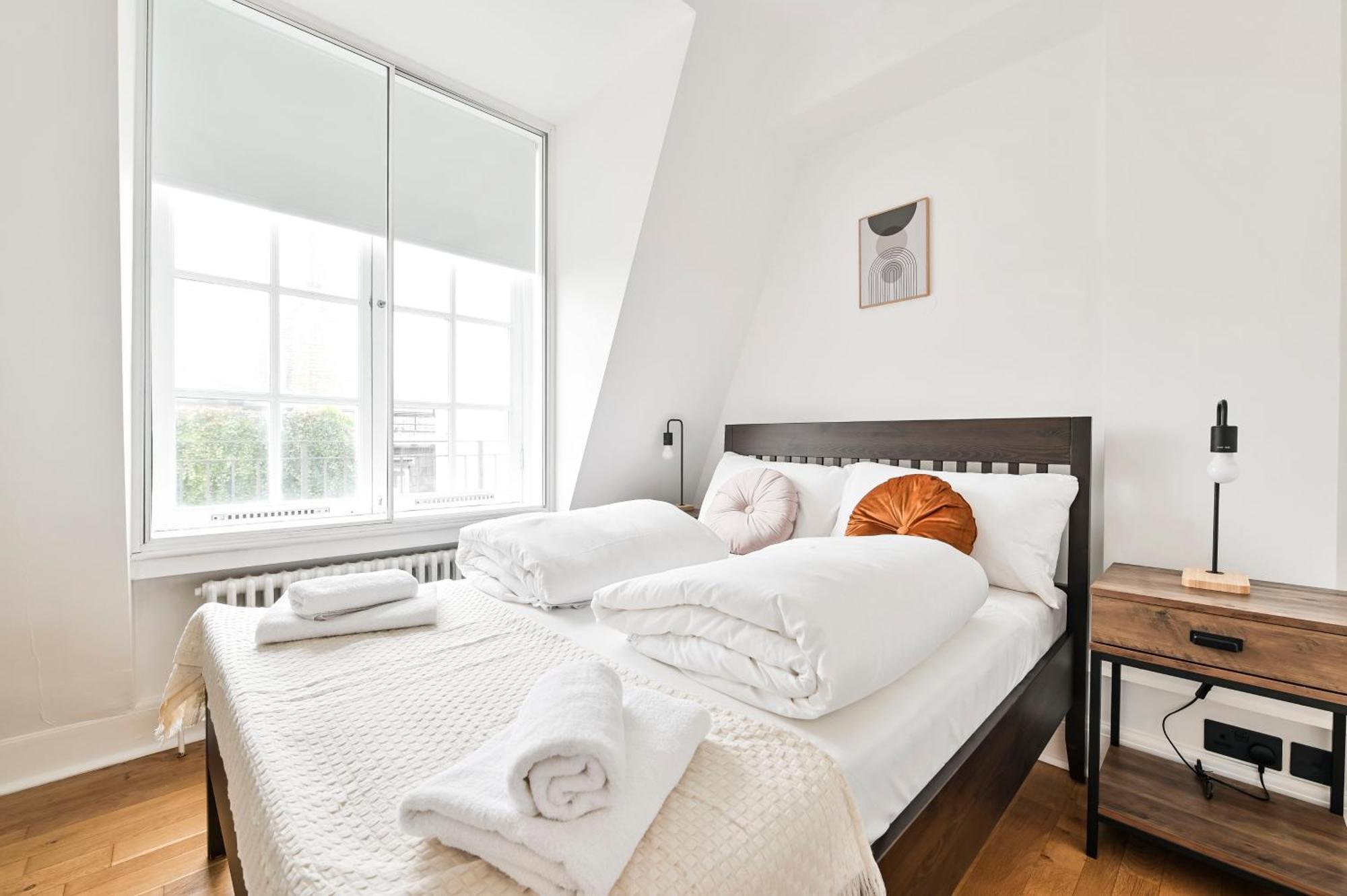 Wonderful Fitzrovia 3 Bed Apartment Londra Esterno foto